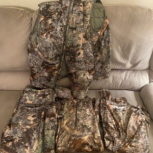 Kings Camo Bundle size XL, XXL and 40 pants